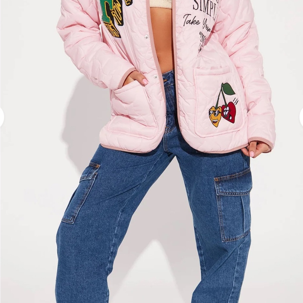 NWT First Row womens  Pink Medium Puffer Jacket - Picture 2 of 7